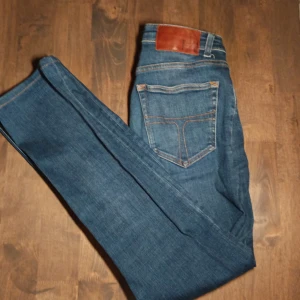 Tiger of Sweden jeans - W: 31 säljer för dem är för små. Väldigt bra skick! 🙌