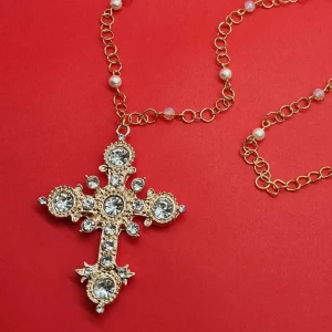 Handgjort halsband  - Material-kedja-metal zinklegeringar, pärlor  och kristall. Nickel fri. Längd: 50cm(25cm.)+5cm. ➕️Hängsmycke-6cm