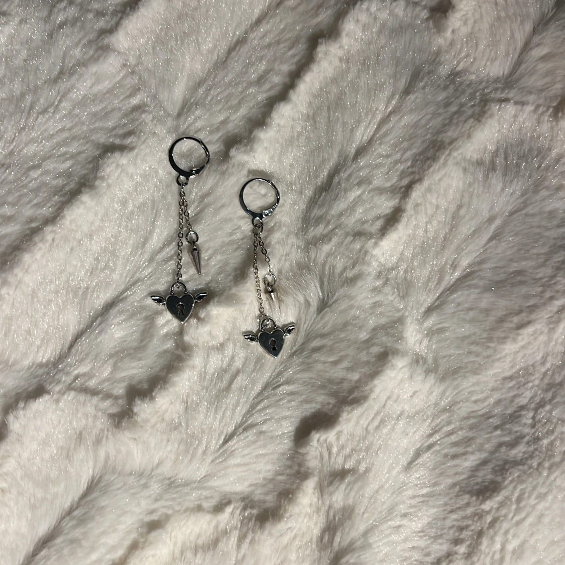 Fina nit örhängen 💗 - 90