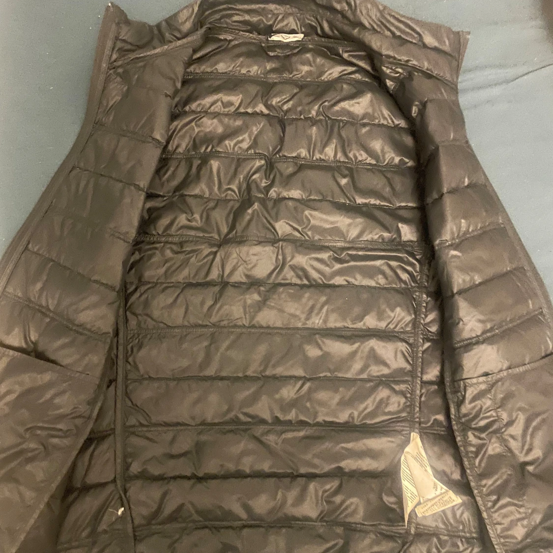 Armani EA7 väst storlek S - 90