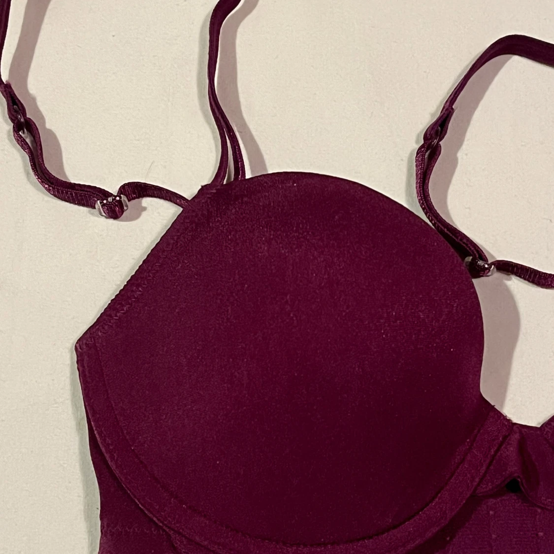 Mörklila  Sloggi BH 70 A - 92