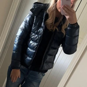 Lager 157 puffer jacka - Aldrig använd med lappen kvar, köpte två men har bestämt att sälja båda💙