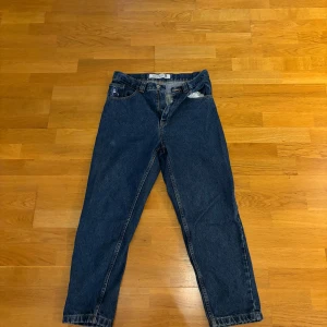 92! Denim jeans - Storlek 30x30 skick 8/10. Ca 1000kr nypris. 