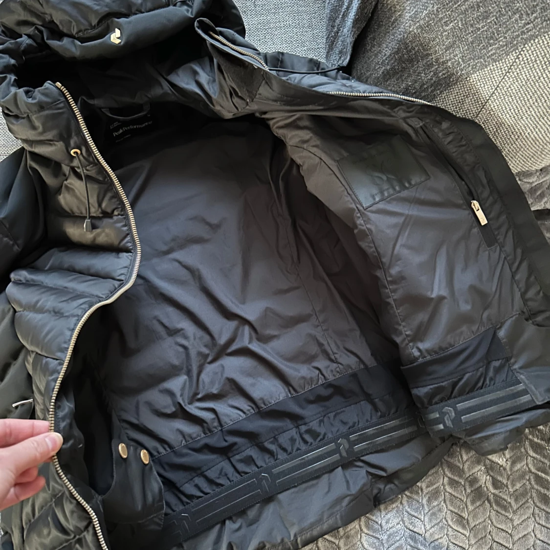 Skidjacka / dunjacka från Peak Performance Stl.M - 91