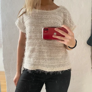Stickad topp - Stickad topp från H&M som inte sälja längre 😍