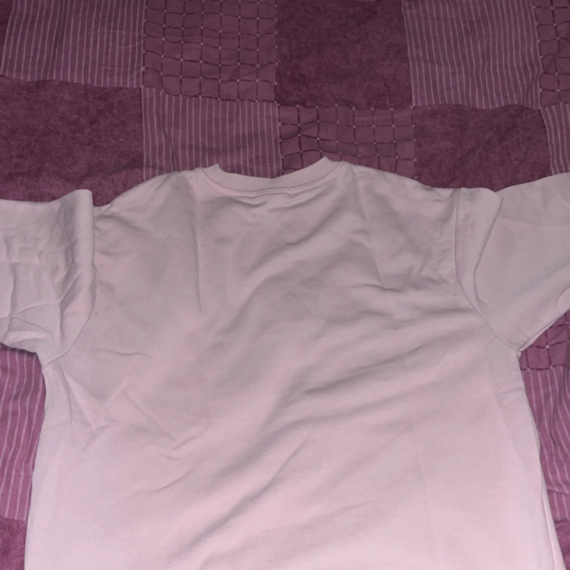 Rosa sweatshirt med tecknad figur - 91