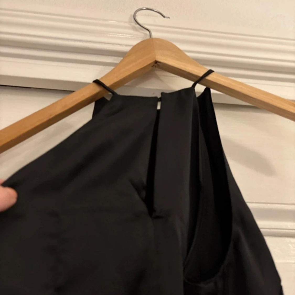 Svart axelbandslös topp - 92