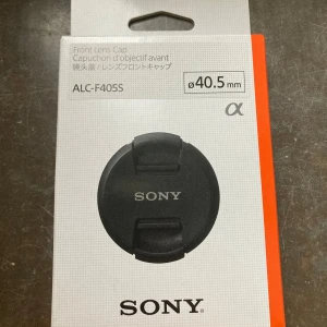 Sony linsskydd ALC-F405S - Passade inte mitt objektiv, alltså helt oanvänd!