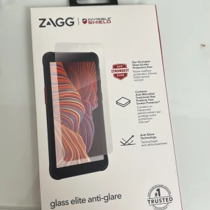 Skärmskydd - En oöppnad skärmskydd för Samsung Galaxy XCover 5