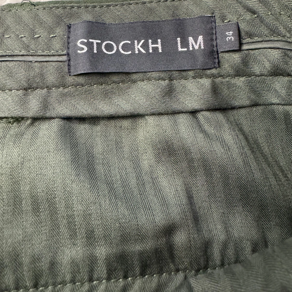 NYA: Gröna kostymbyxor från Stockh LM stl 34 - 1