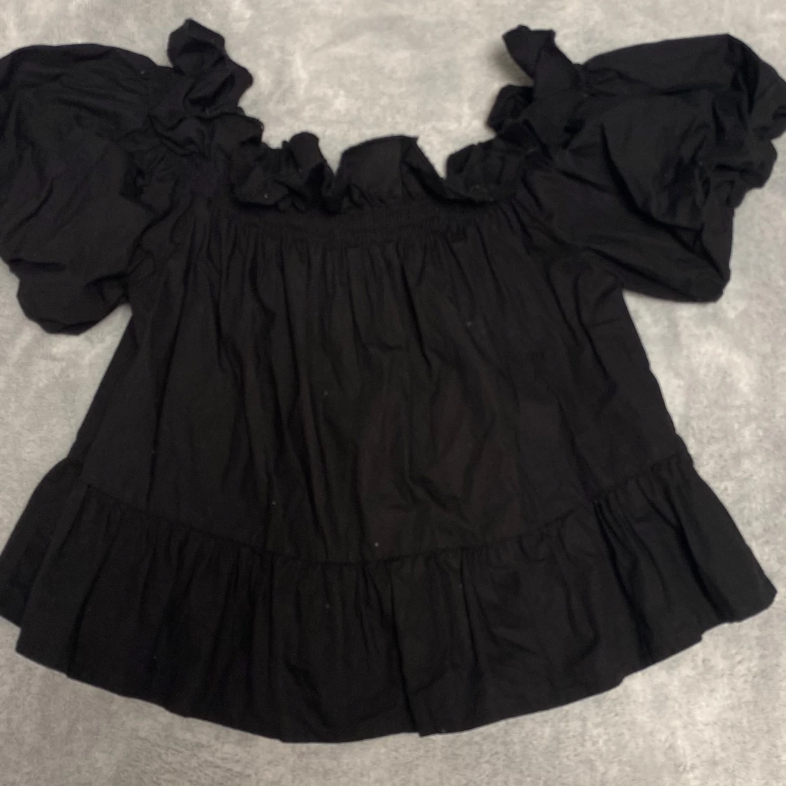 Off shoulder topp - 1