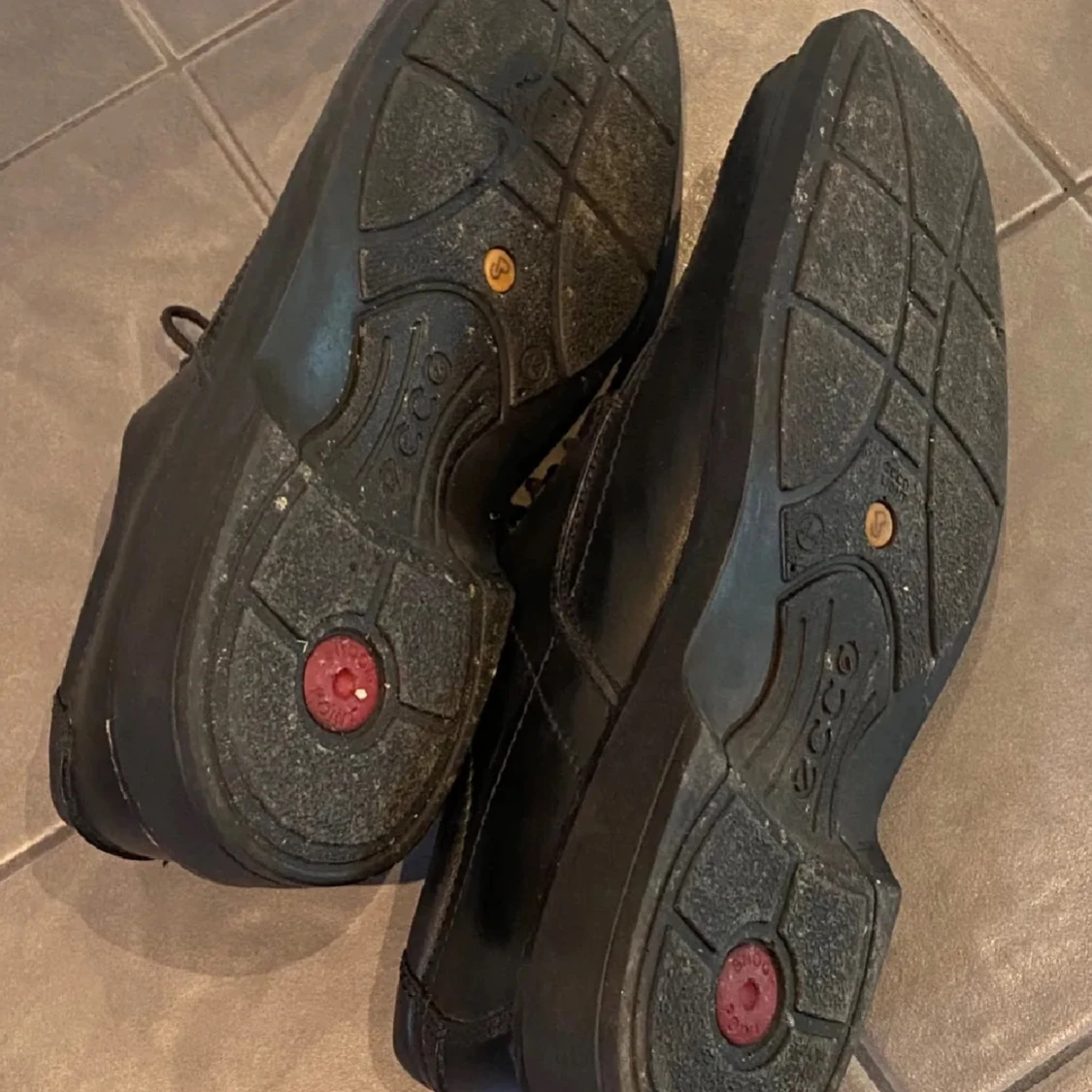 Svarta skinnskor från Ecco - 2