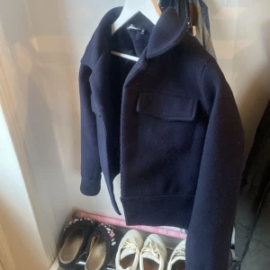 Höst/vår jacka - Jacka från soulmate. Prefekt att ha på våren och hösten 🍁👊