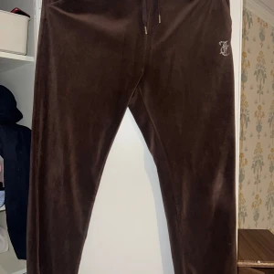 Juicy couture  - Bruna juicy från JD sport 