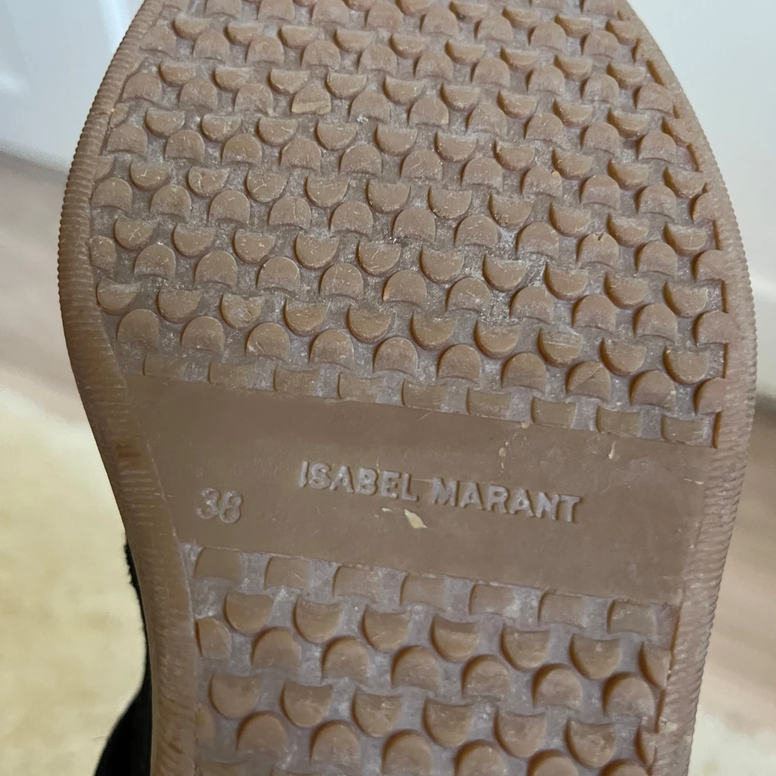 Isabel Marant Bekett  - 92