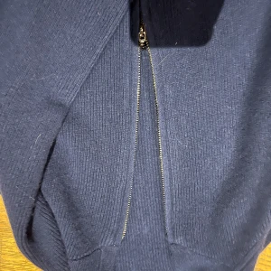 Bomulls tröja - Aldrig använd, äkta bomull, nypris 1400kr