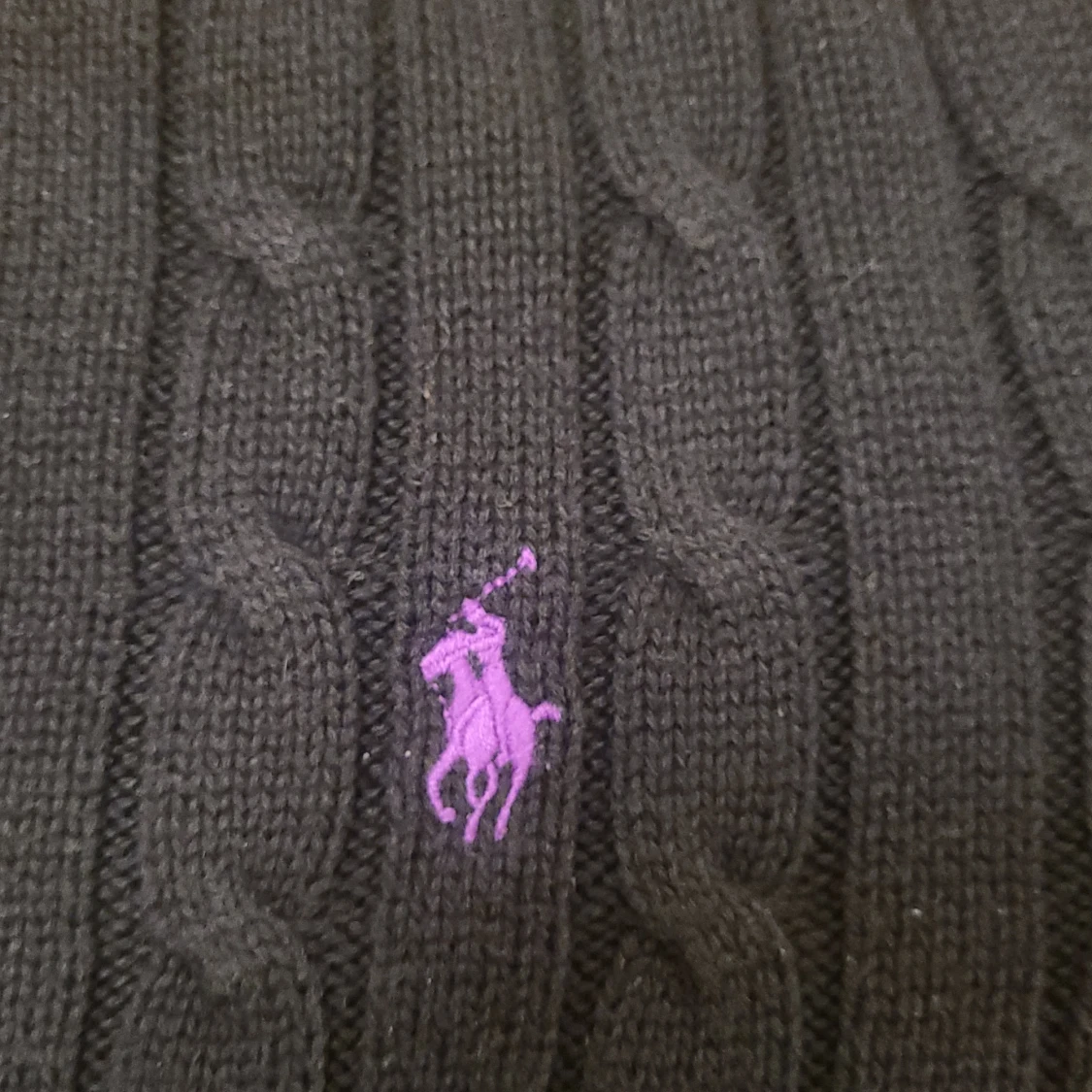 Svart stickad tröja från Ralph Lauren, Passar 152-158. - 91