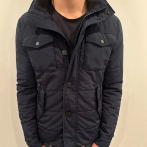 J Lindeberg jacka herr - Storlek M 