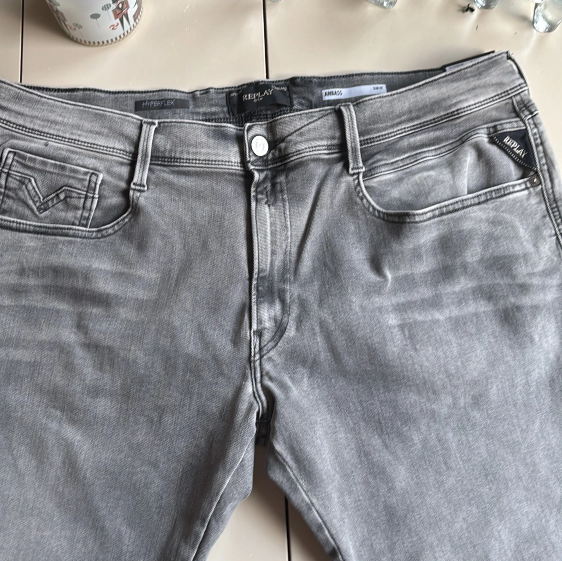 Grå Replay Hyperflex Jeans anbass  - 1