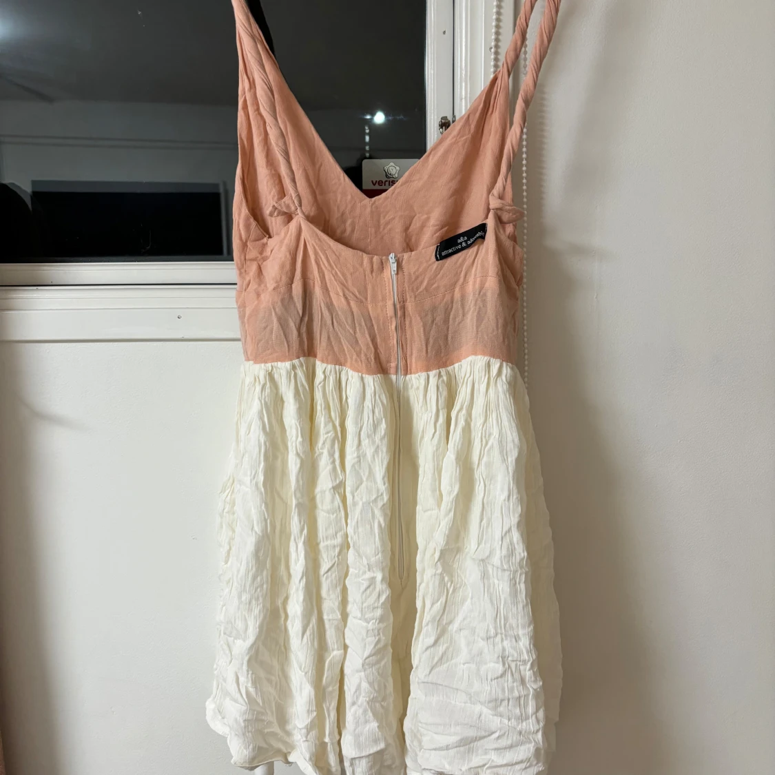 Tvåfärgad klänning från a&a - 92