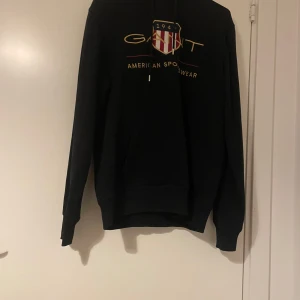 Gant hoodie - Skön hoodie från gant storlek s inga defekter 