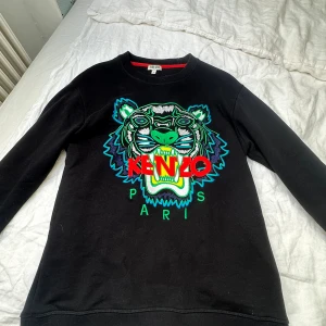 Kenzo sweatshirt - Kenzo sweatshirt i bra skick❣️
