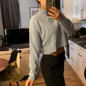 Tröja - Från bershka, storlek M. 100kr