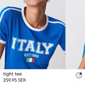 SÖKER DENNA T-SHIRT - Söker denna Tshirt i stl XS eller S för ett bra pris