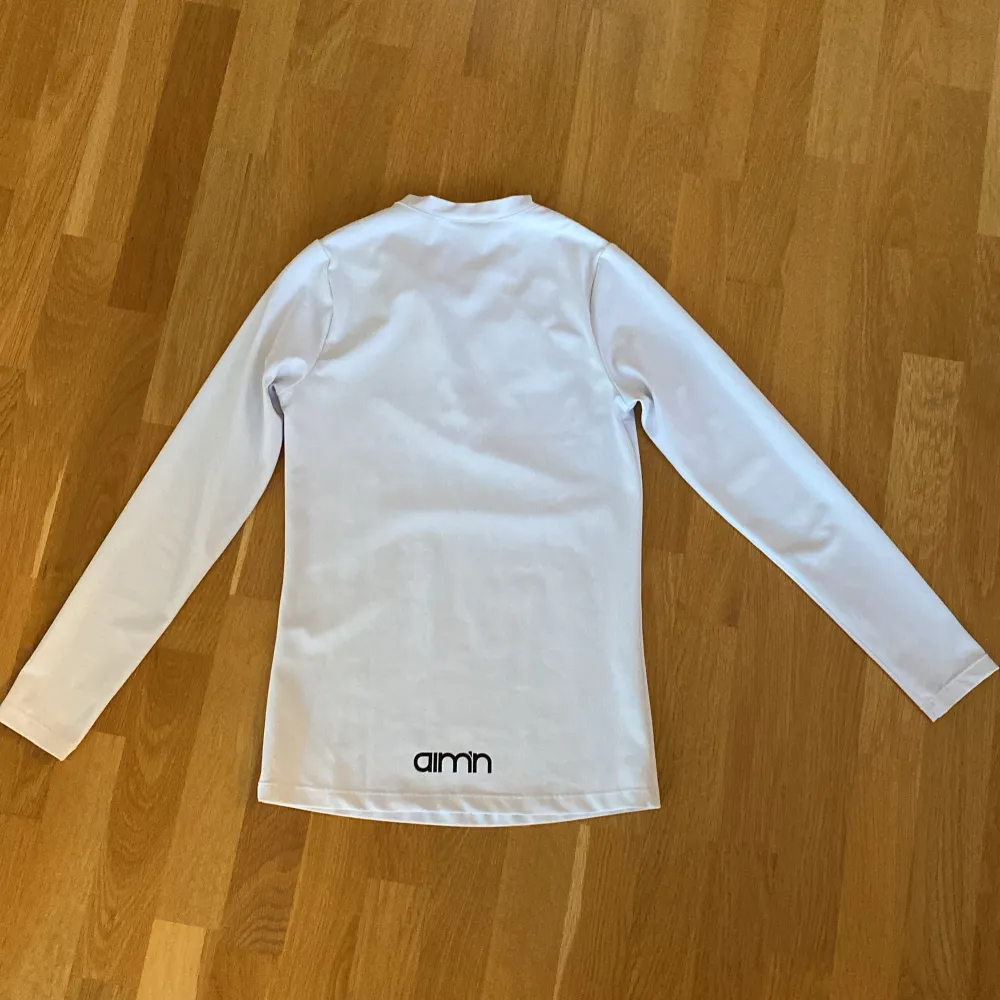 Världens skönaste långärmade träningströja från aim’n. Nyskick. Strl S. . Sportswear.