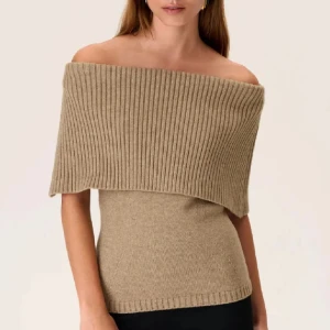 Intressekoll Adoore tröja  - Intressekoll på min Adoore tröja, då jag köpt en i en mindre storlek 🤍 