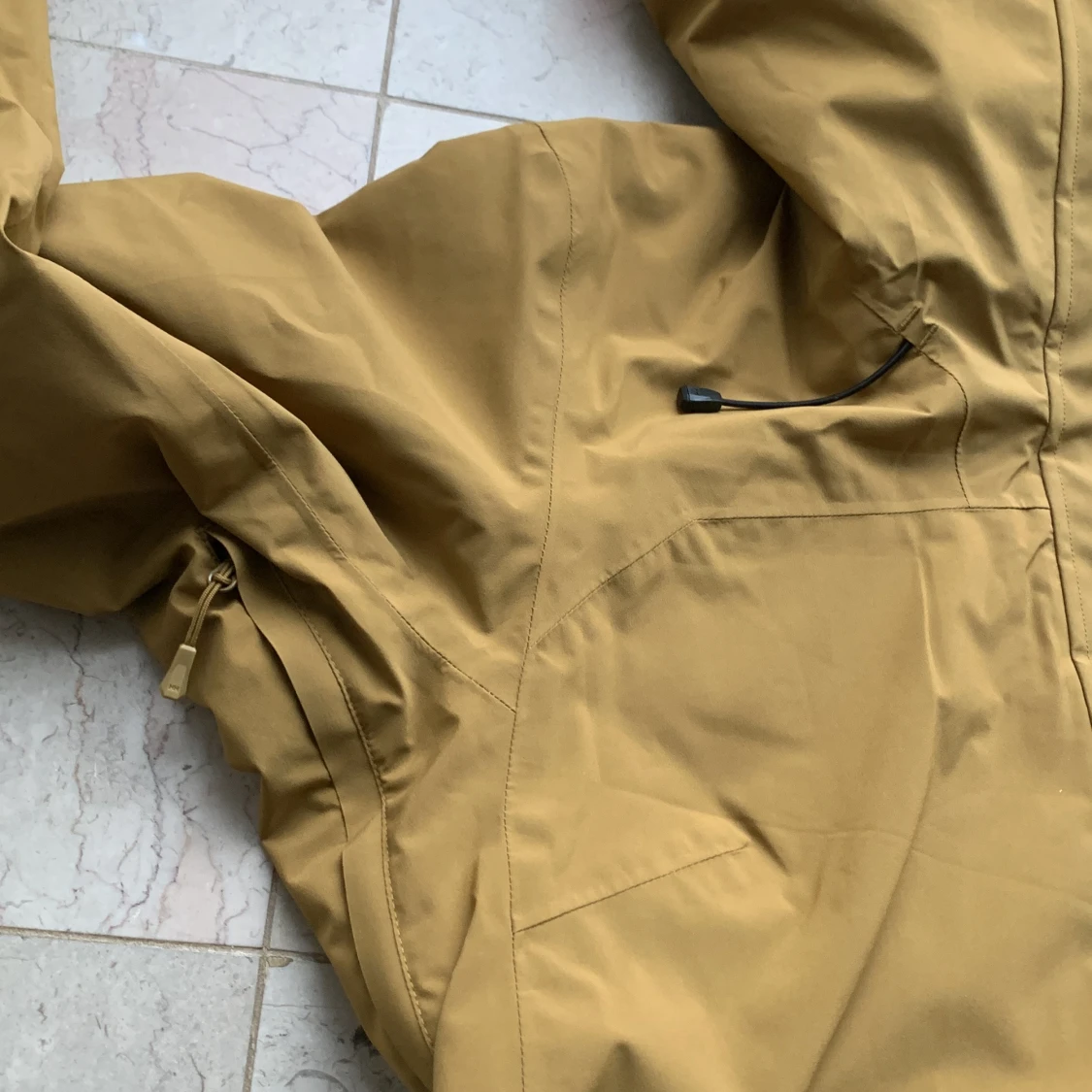 Helly Hansen skidjacka - 93