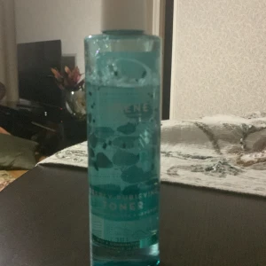 Lumene toner  - Säljer lumene toner 🙌🏼 de är inget fel med den har använt den några gånger kanske fyra gånger eller något så men de var inte för min hudtyp så har inget för användning av 💖😁