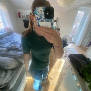 Grön topp💗 - Säljer min gröna topp från saint tropez, i xs men passar s💗