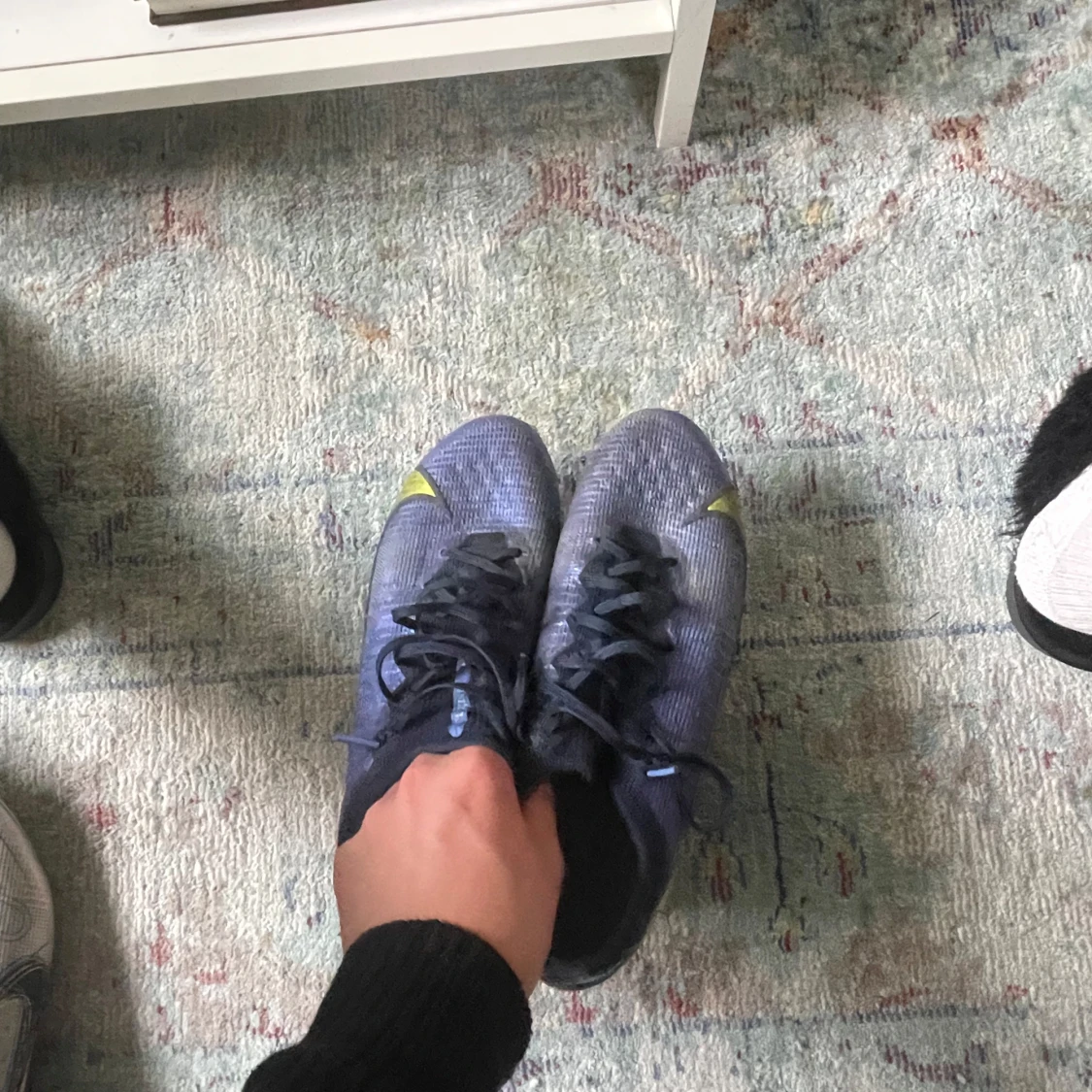 Blå/lila fotbollsskor från Nike - 1