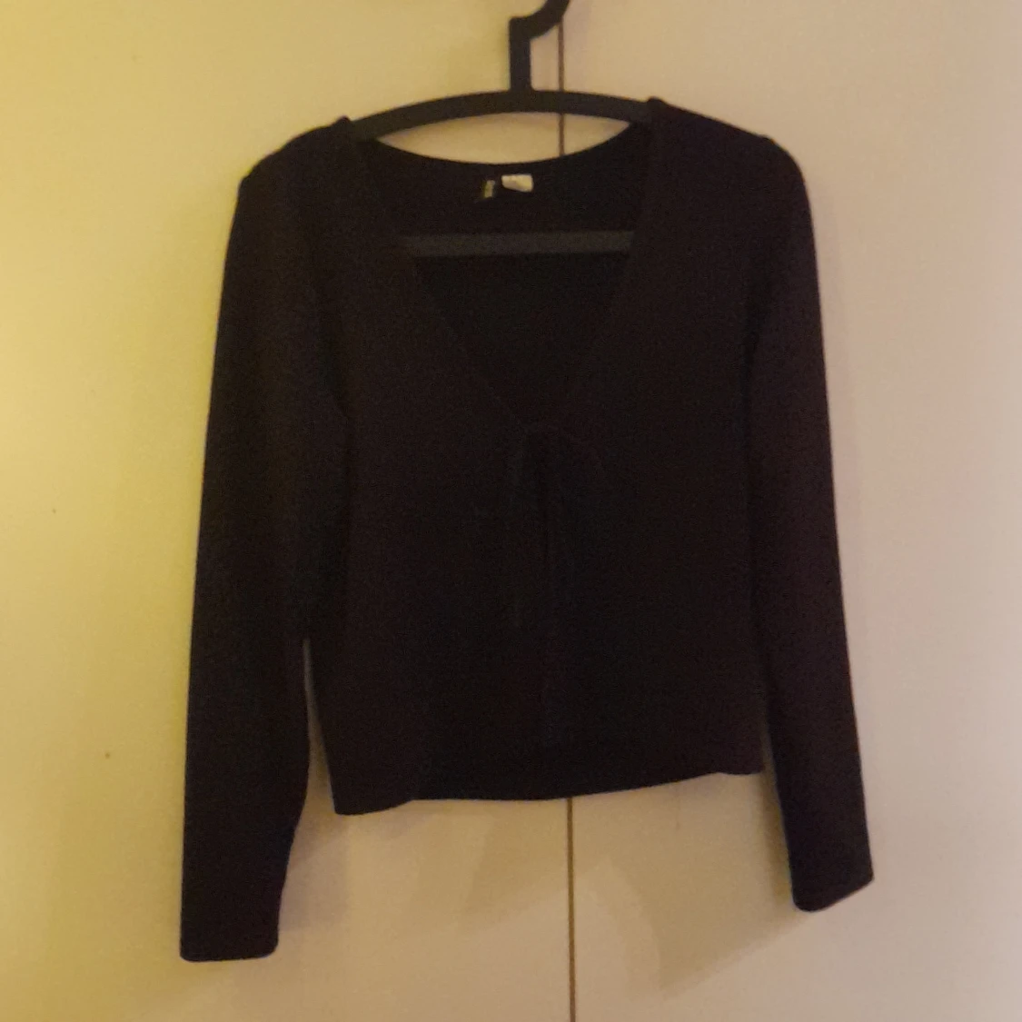 Svart tröja från H&M Divided