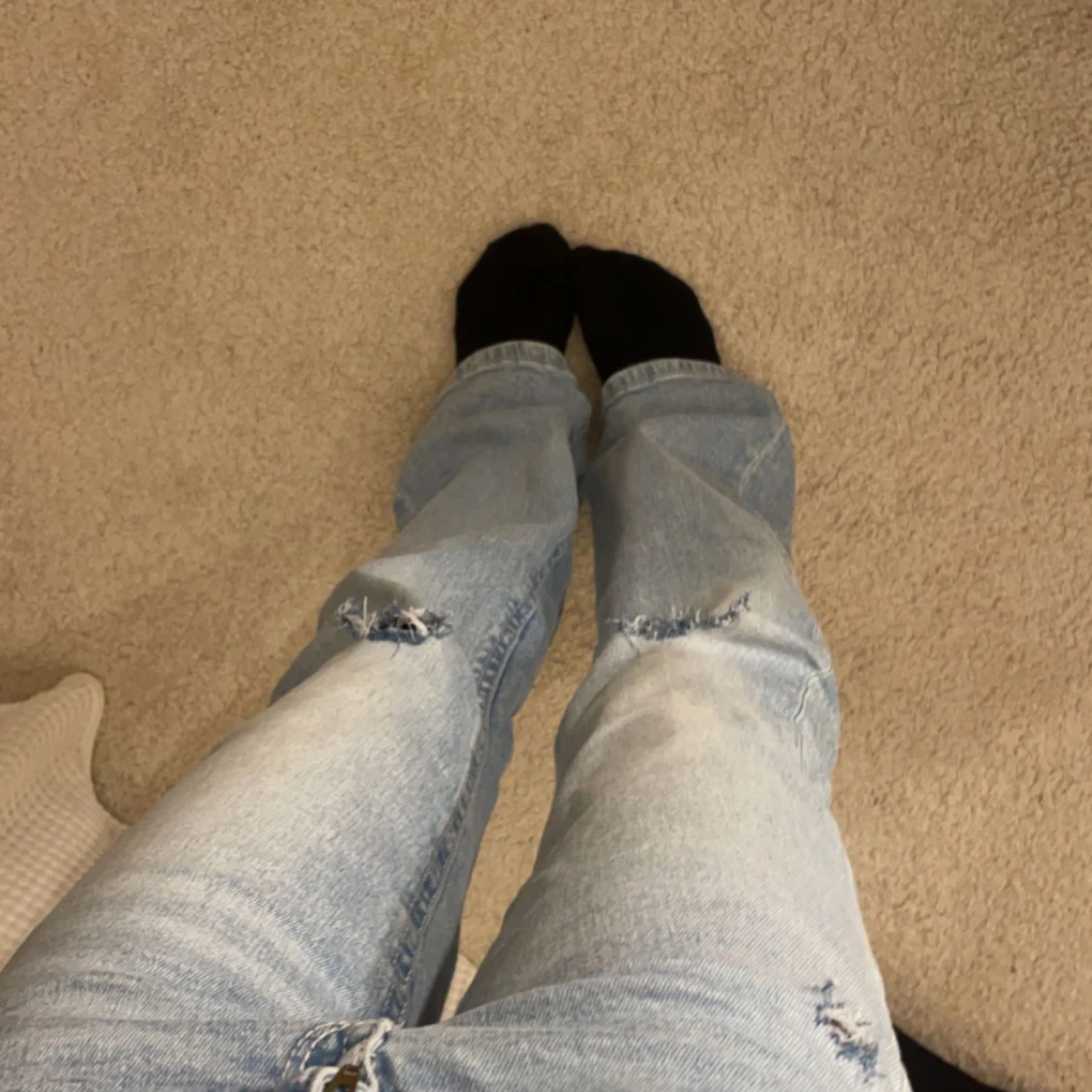 Lågmidjade jeans med hål🩵 - 1