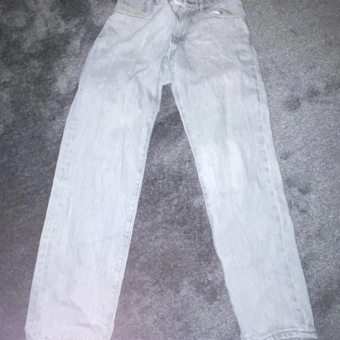 Ljusgrå jeans från Vailent