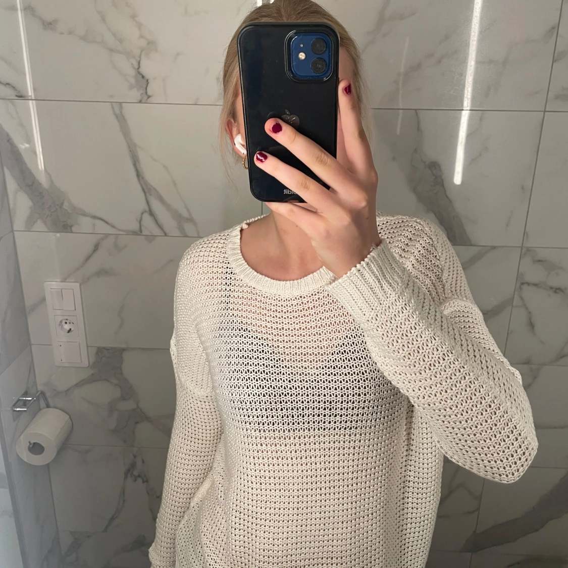 Vit stickad tröja från Soul River