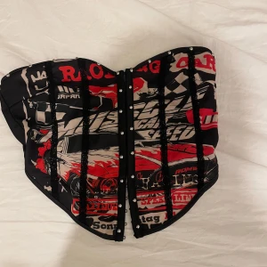 Korsett   - Super cool korsett helt oanvänd med även lappen kvar