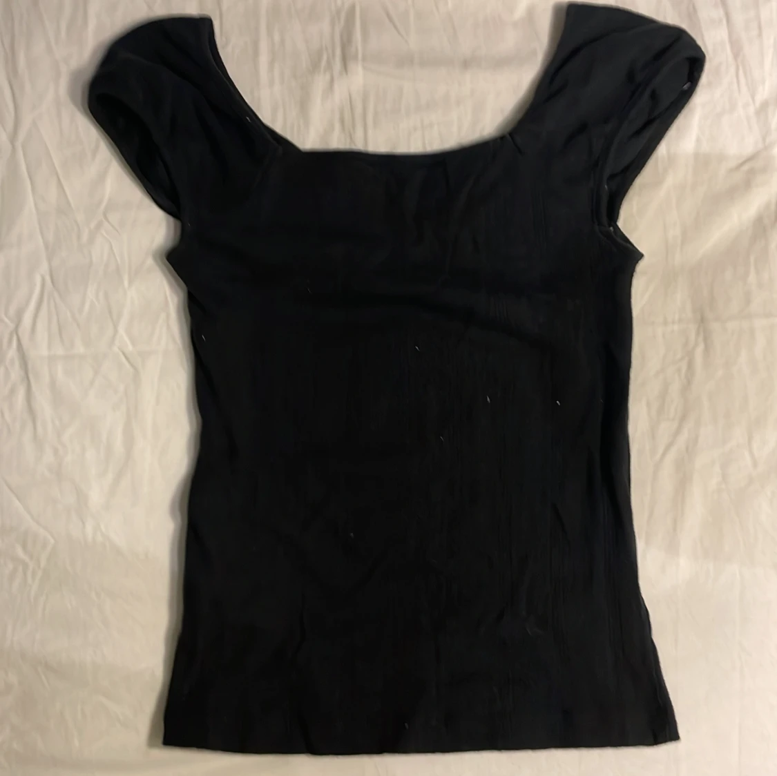 Svart topp från Aware - 90