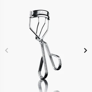 Caia ögonfransböjare  - Oanvänd ögonfransböjare från caia, kommer med orginal förpackning🤍