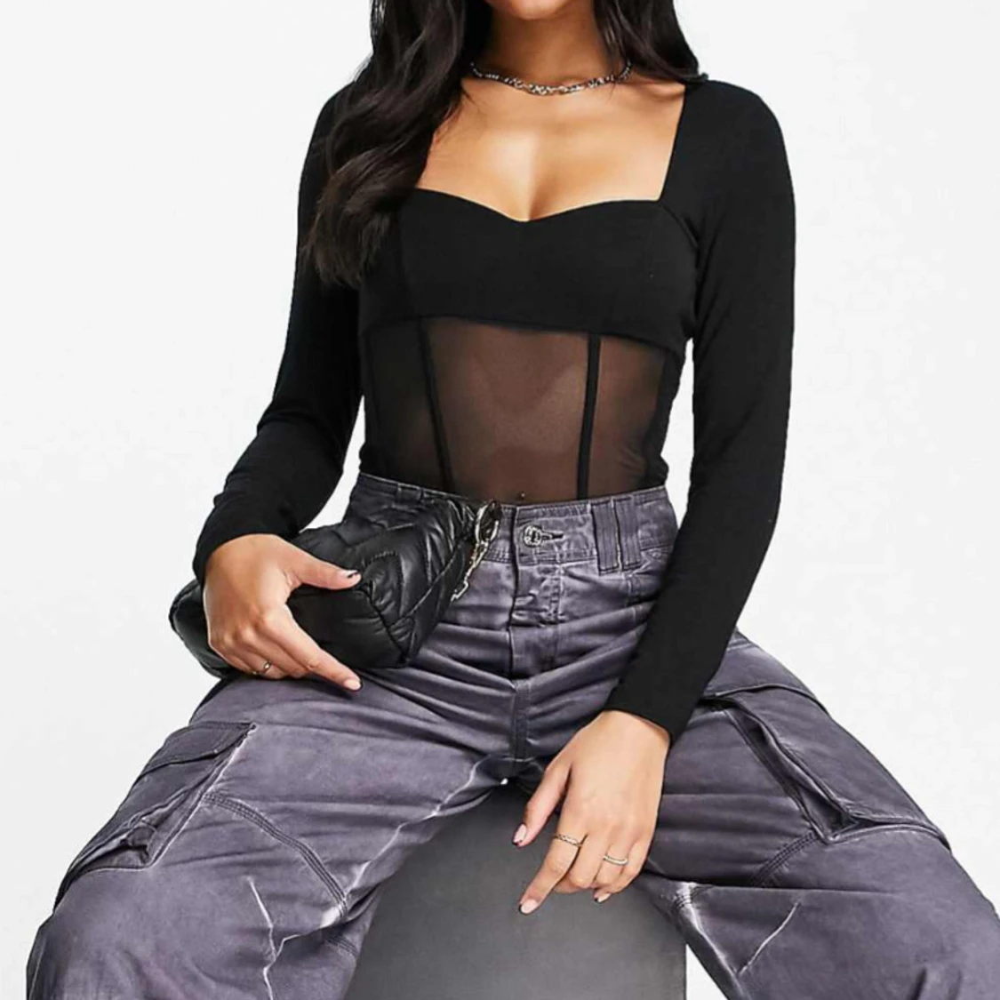 Svart långärmad topp med meshdetaljer - 91