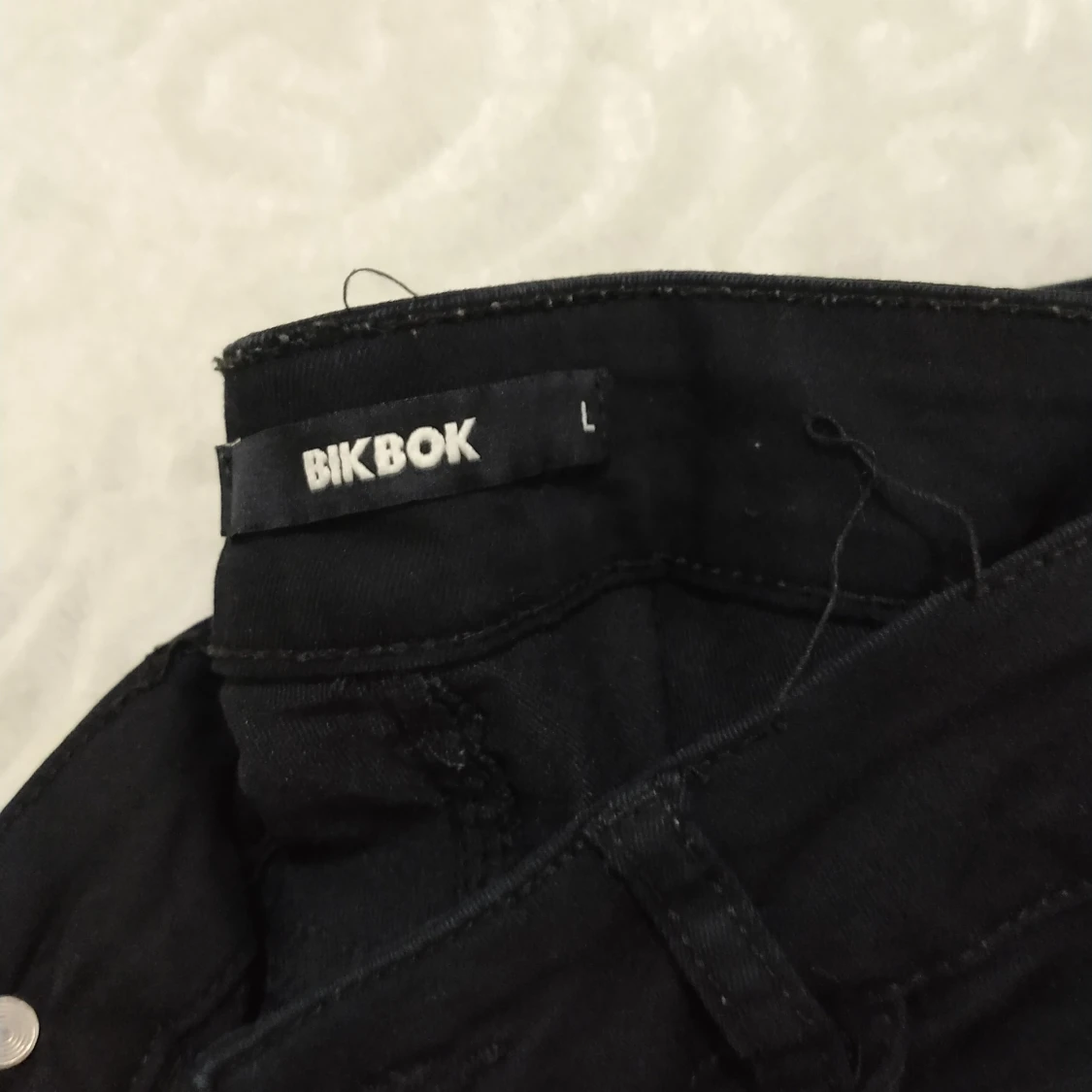 Svarta jeans från BikBok och H&M - 91