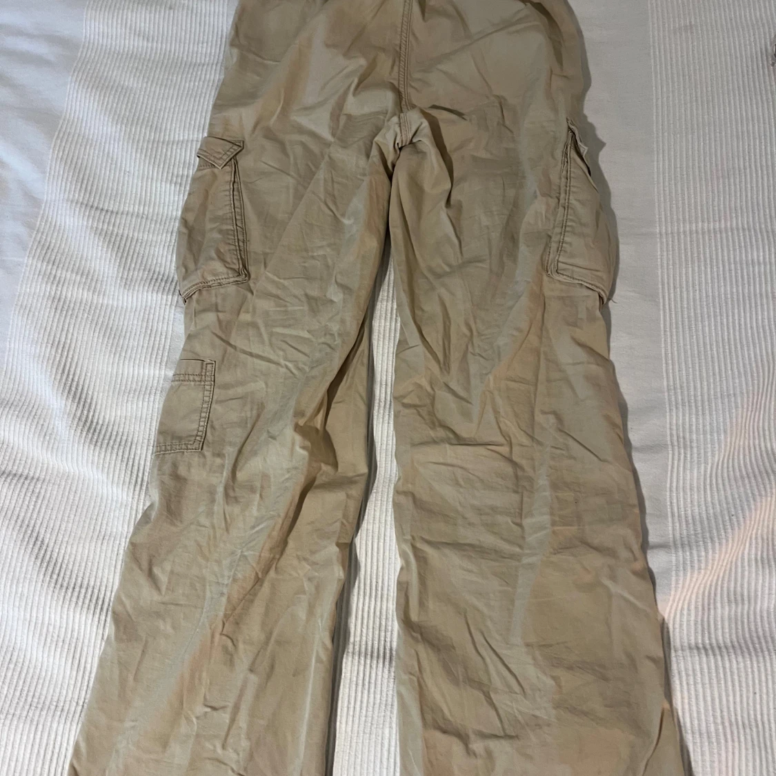 Beige cargobyxor - 92