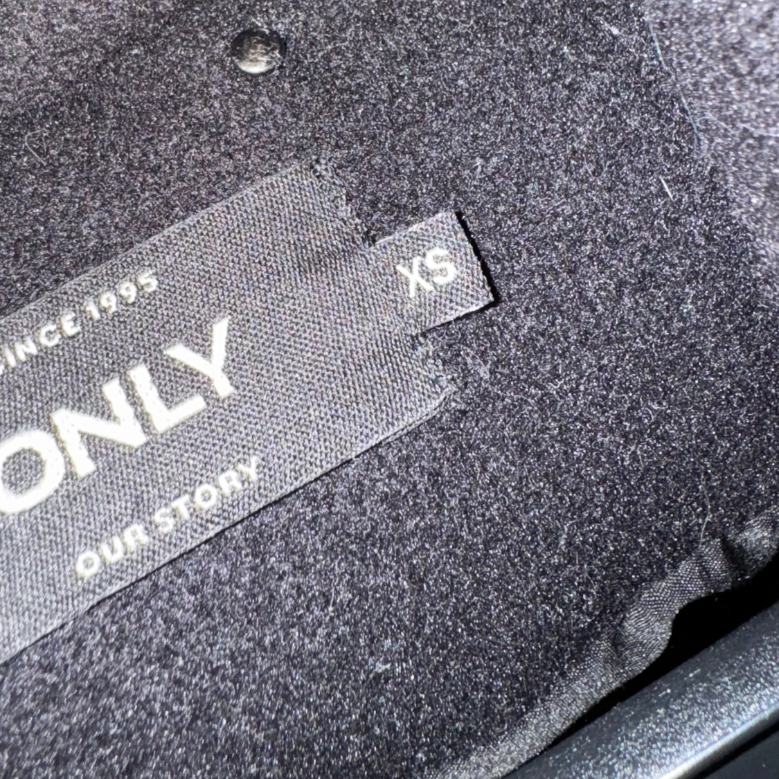 Svart kappa från ONLY - 91