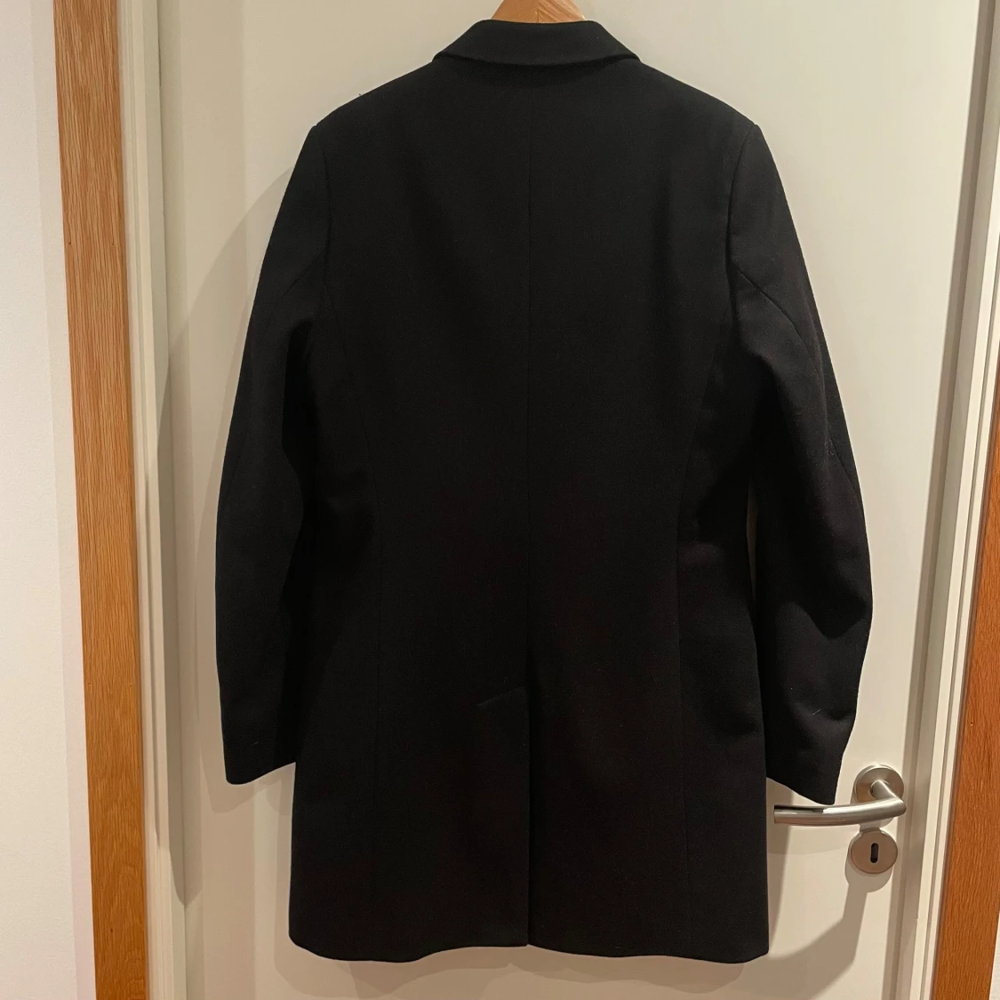 Svart rock från J.Lindeberg - 90