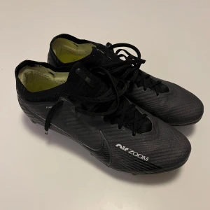 Nike Marcurial Vapor 15 Elite AG - Använda men fortfarande i ett mycket bra skick. 