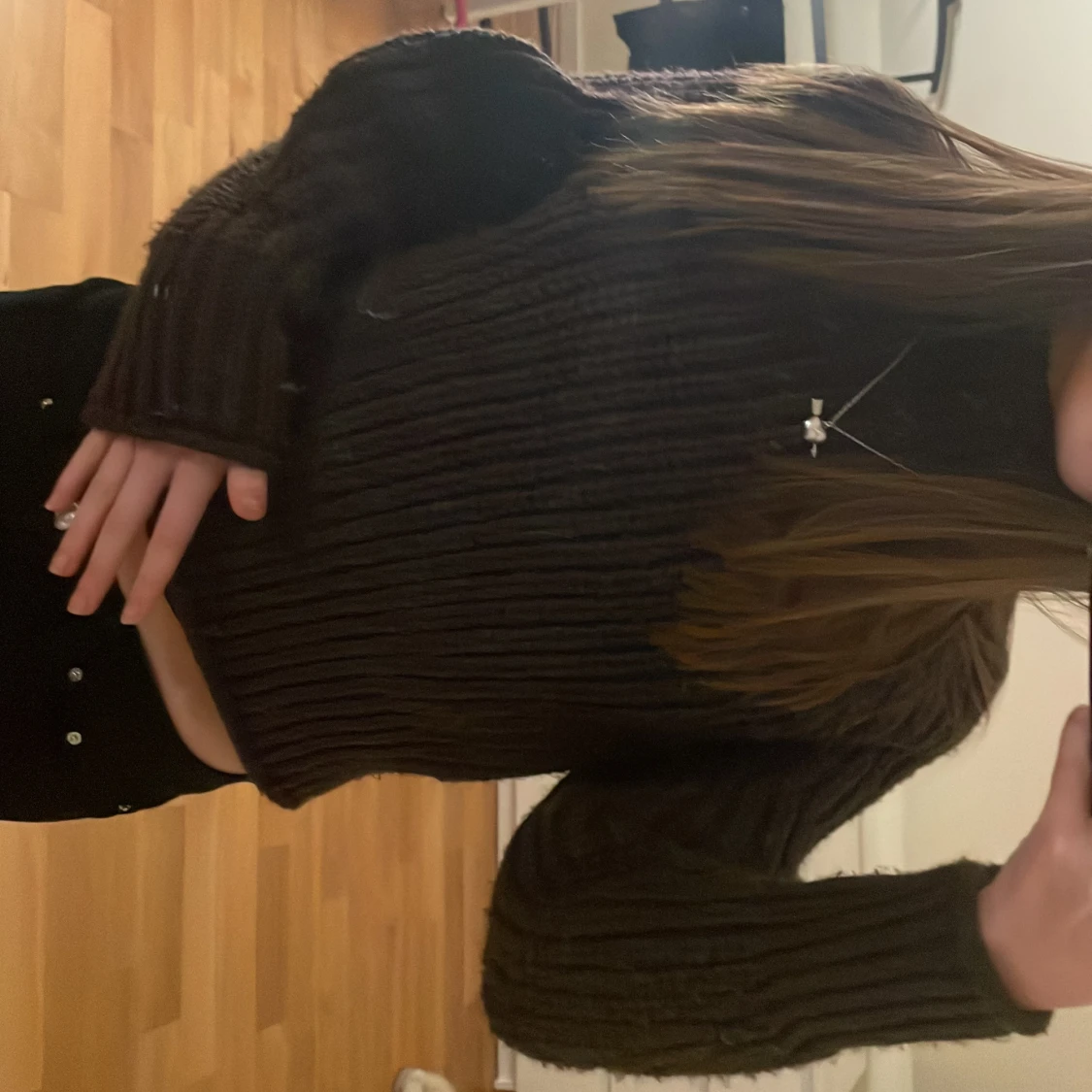 Brun stickad polotröja - 90