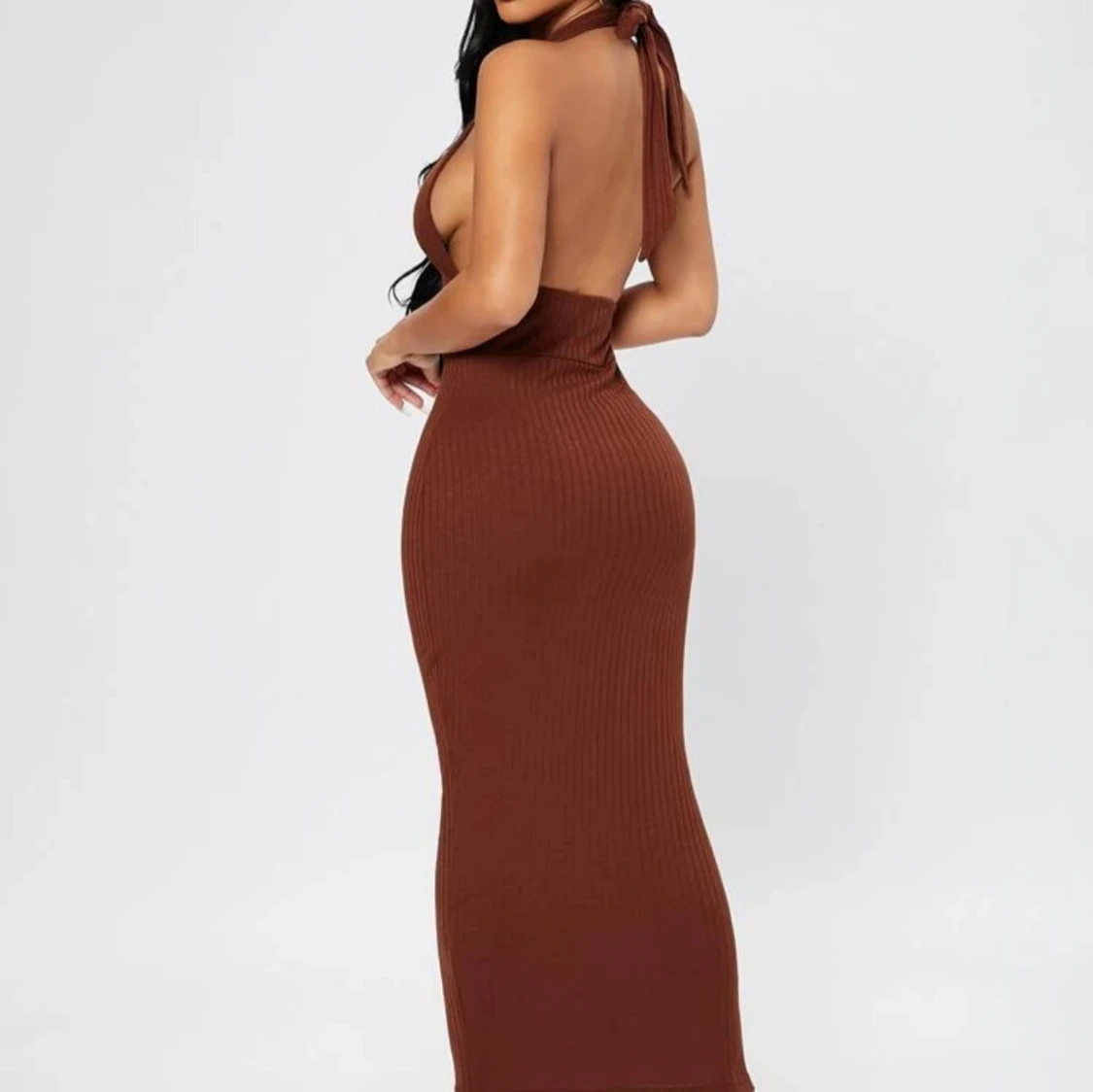 Brun ribbad klänning - 90