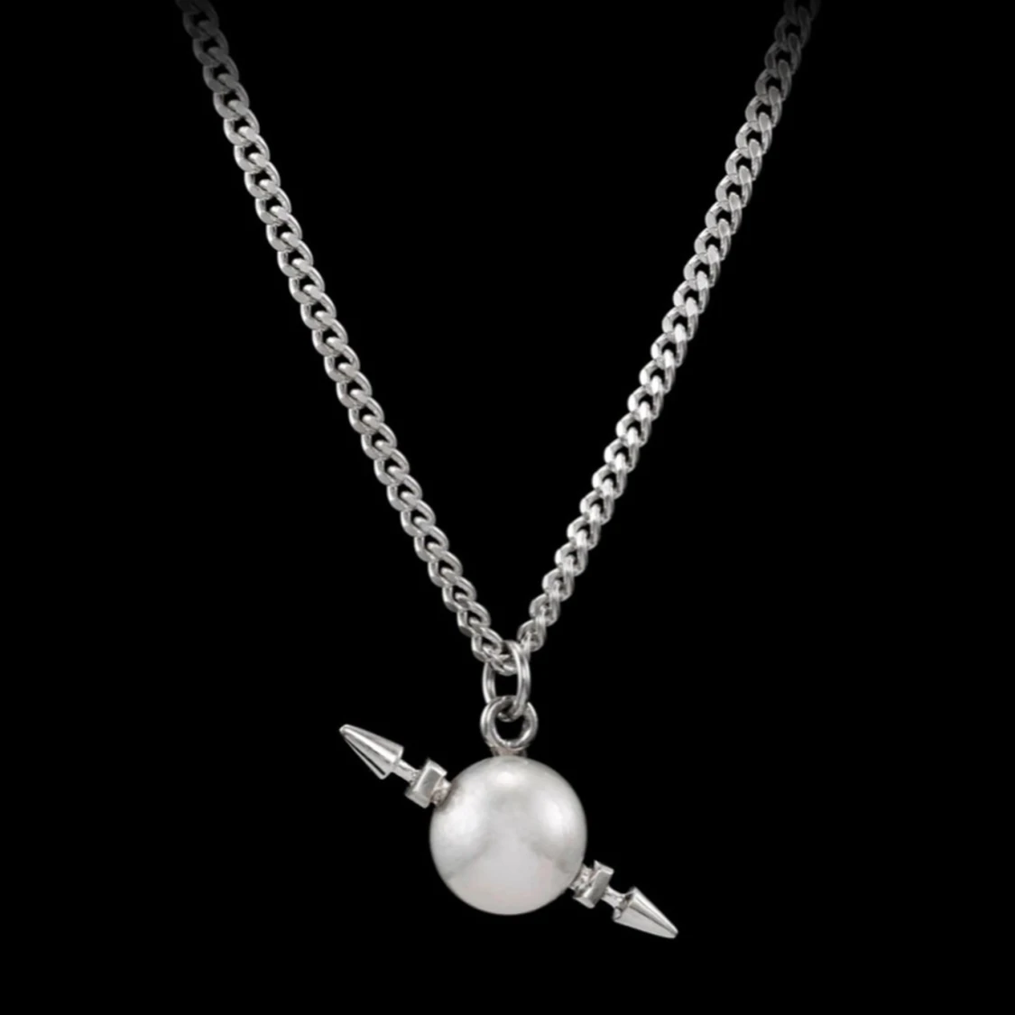 Halsband med pärla från Maria Nilsdotter